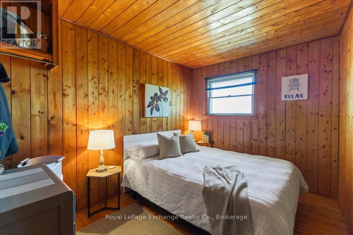 378 6 Concession W, Huron-Kinloss, Ontario  N2Z 2X7 - Photo 14 - X13416076