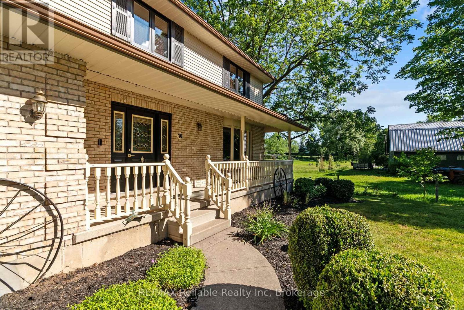 76 William Street, Huron East, Ontario  N0K 1G0 - Photo 2 - X13416150