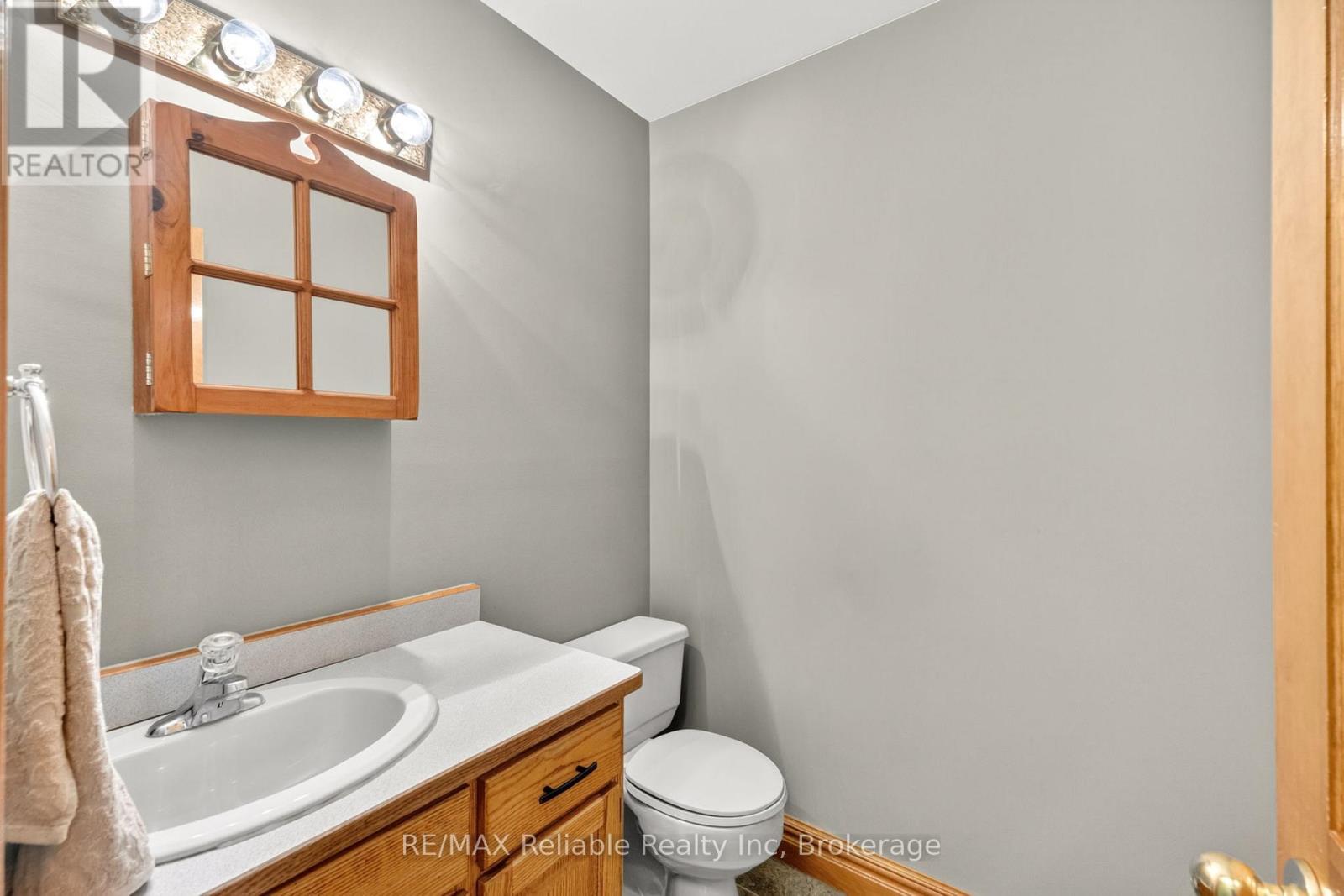 76 William Street, Huron East, Ontario  N0K 1G0 - Photo 5 - X13416150