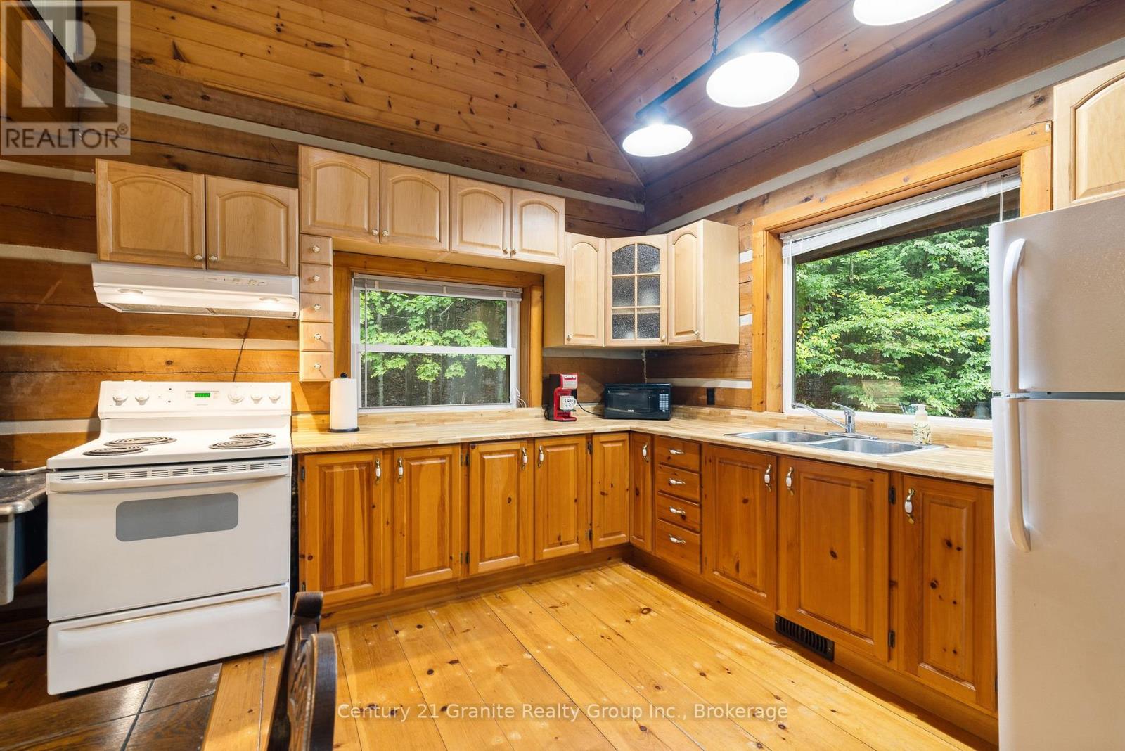 19221 Highway 118, Highlands East, Ontario  K0M 1S0 - Photo 19 - X13416228