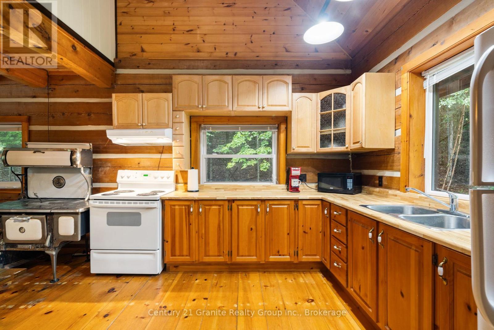19221 Highway 118, Highlands East, Ontario  K0M 1S0 - Photo 21 - X13416228