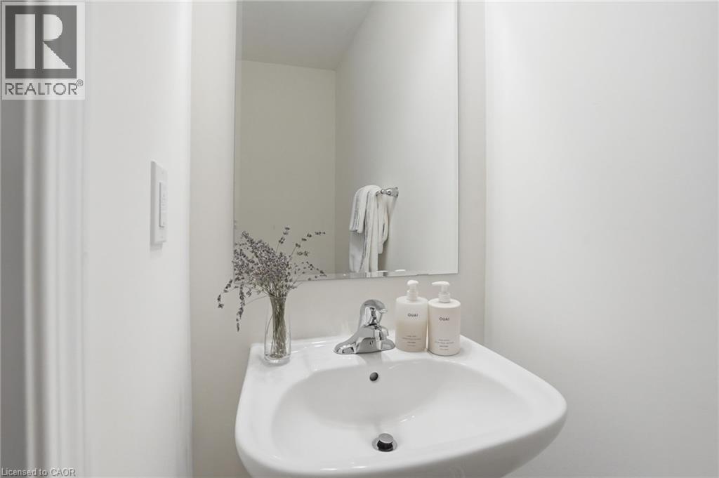 242 Waterbrook Lane, Kitchener, Ontario  N2P 0H7 - Photo 16 - 40837886