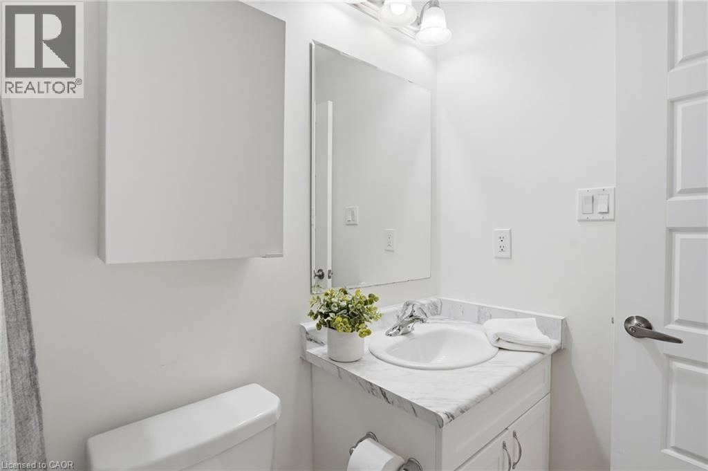 242 Waterbrook Lane, Kitchener, Ontario  N2P 0H7 - Photo 31 - 40837886