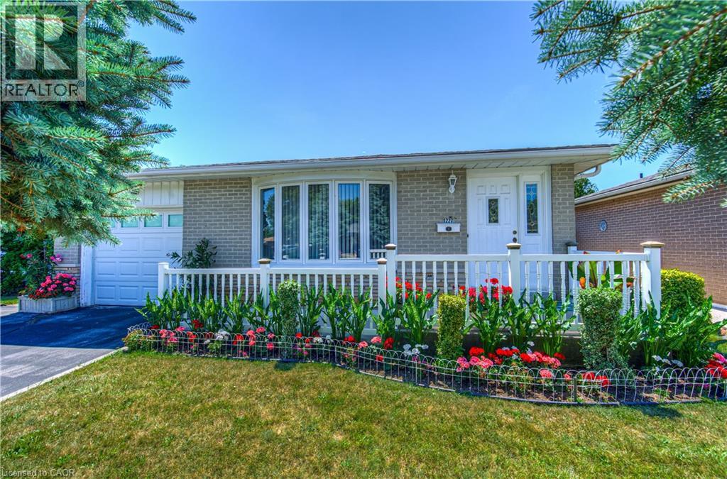 1227 Valentine Drive, Cambridge, Ontario  N3H 2P1 - Photo 2 - 40837906