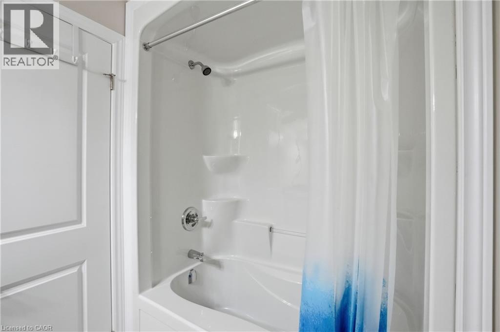 45 Dorchester Boulevard S Unit# 12, St. Catharines, Ontario  L2M 0C4 - Photo 20 - 40837812
