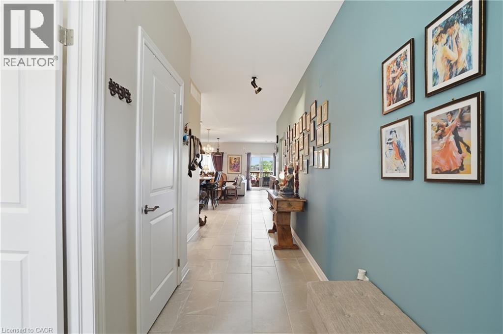 45 Dorchester Boulevard S Unit# 12, St. Catharines, Ontario  L2M 0C4 - Photo 3 - 40837812