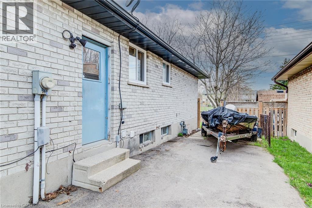 183 Dinison Crescent, Kitchener, Ontario  N2E 2S6 - Photo 20 - 40837646