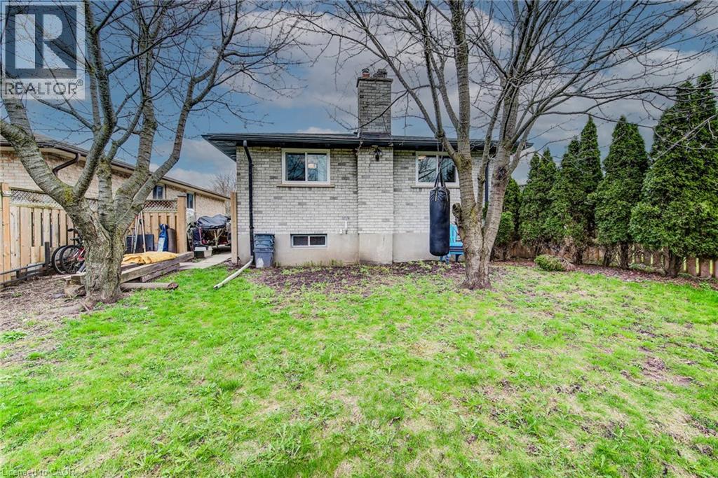 183 Dinison Crescent, Kitchener, Ontario  N2E 2S6 - Photo 23 - 40837646