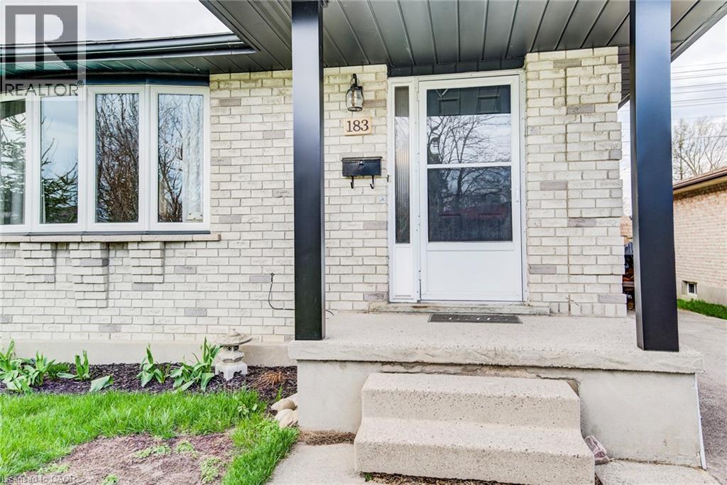 183 Dinison Crescent, Kitchener, Ontario  N2E 2S6 - Photo 4 - 40837646