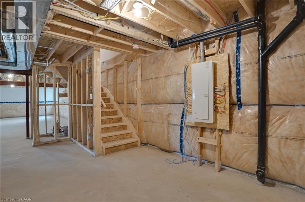 24 Moon Crescent, Cambridge, Ontario  N1S 5B4 - Photo 39 - 40837509