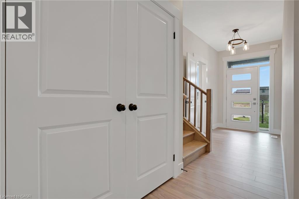 24 Moon Crescent, Cambridge, Ontario  N1S 5B4 - Photo 6 - 40837509