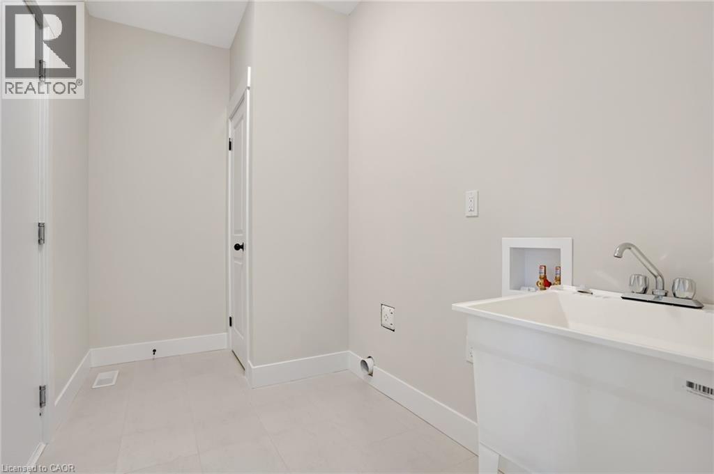 24 Moon Crescent, Cambridge, Ontario  N1S 5B4 - Photo 8 - 40837509