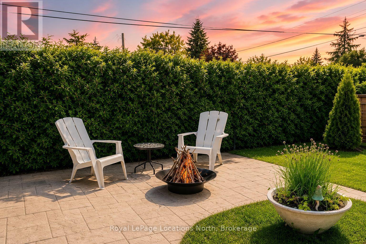 34 Glenwood Drive, Wasaga Beach, Ontario  L9Z 2K5 - Photo 2 - S13416630