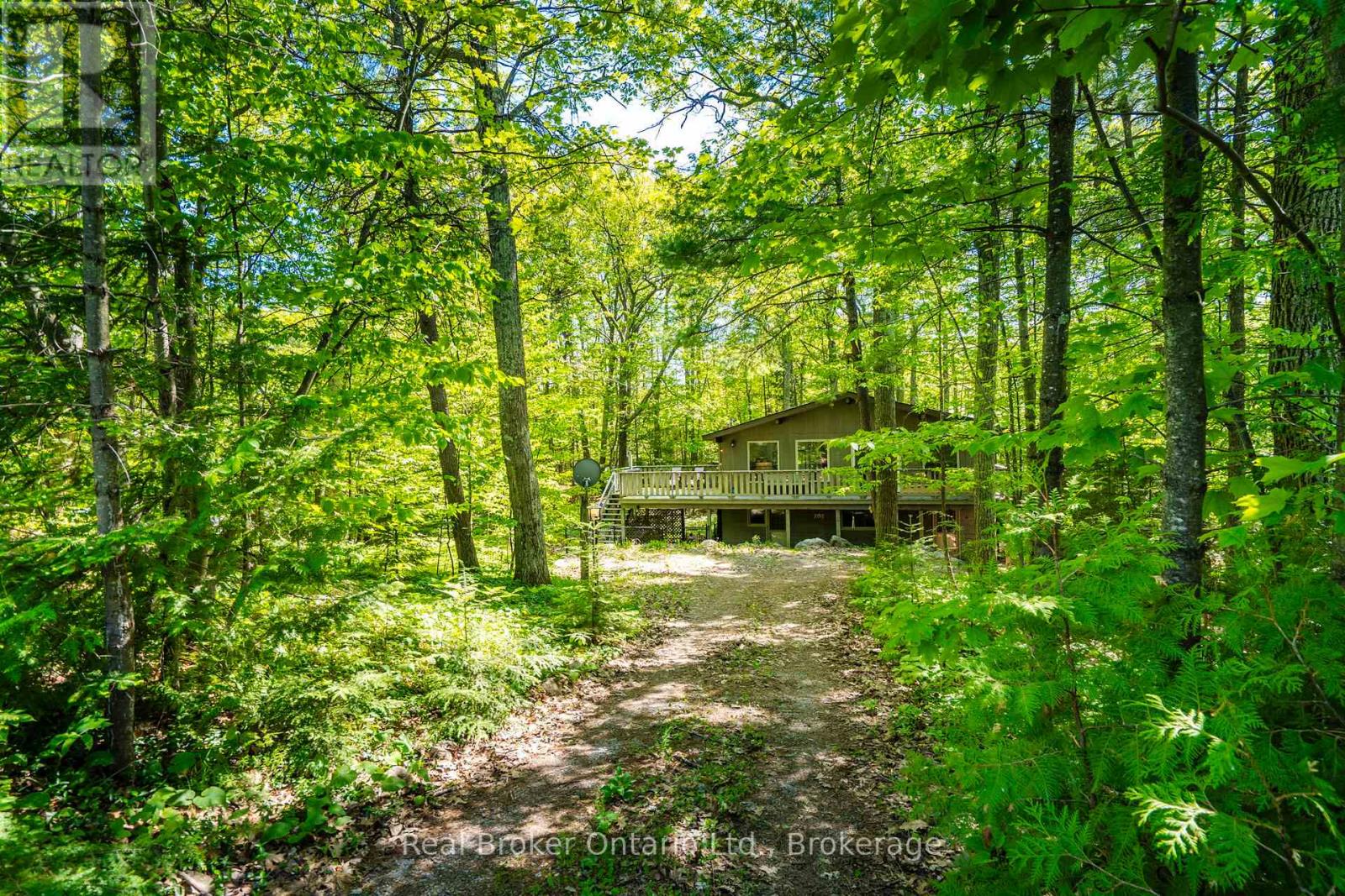 208 Desroches Trail, Tiny, Ontario  L9M 0H9 - Photo 2 - S13416898