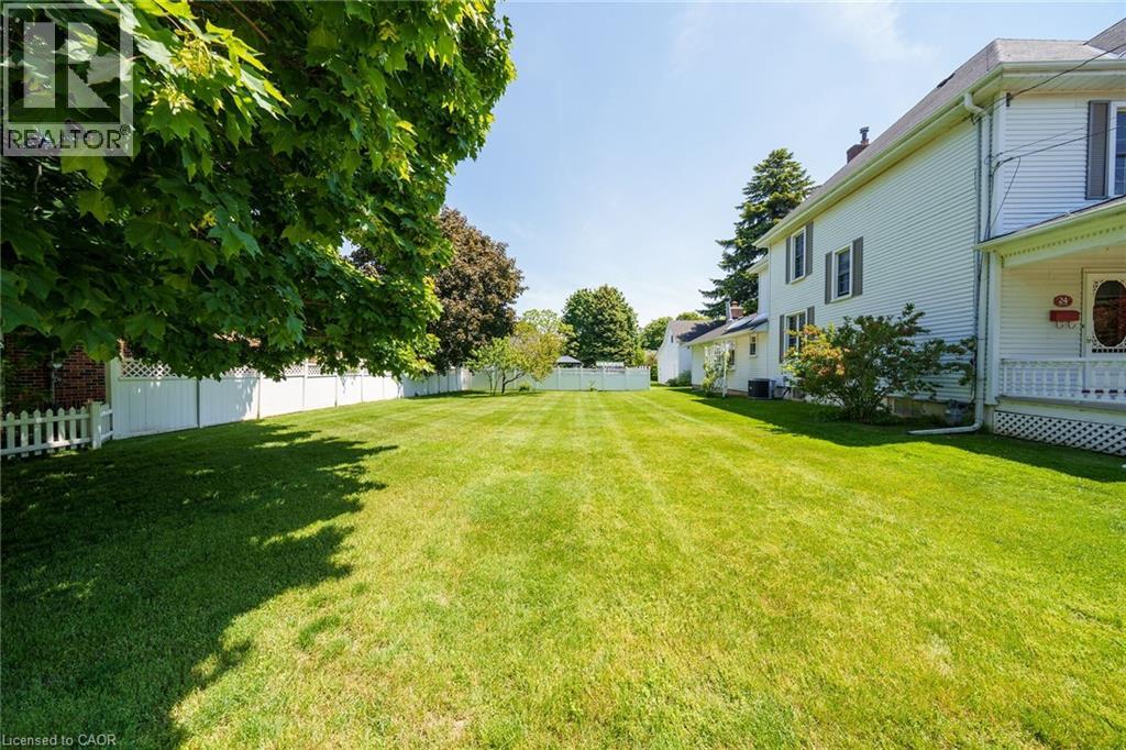24-26 Maple Avenue, Grimsby, Ontario  L3M 3B6 - Photo 6 - 40835990