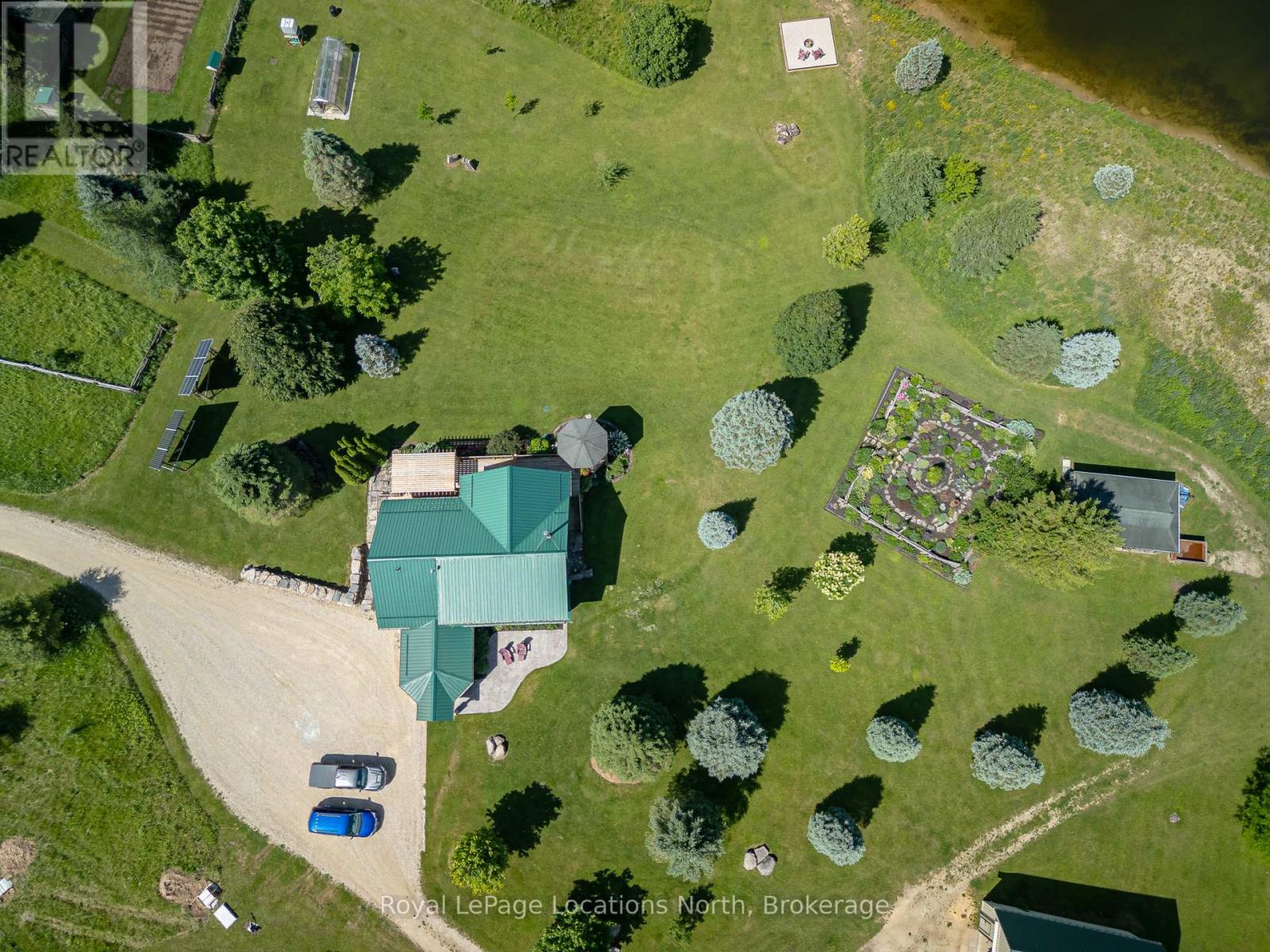 545413 4a Side Road N, Grey Highlands, Ontario  N0C 1H0 - Photo 34 - X13416868