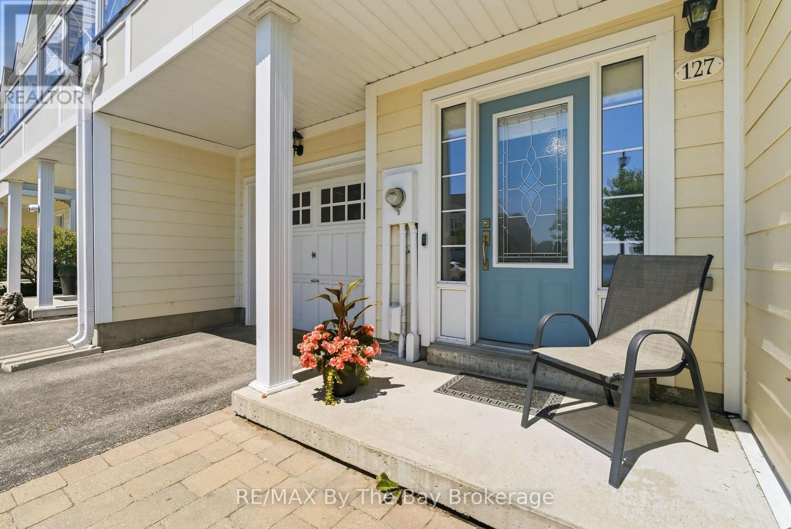127 Wycliffe Cove, Tay, Ontario  L0K 2A0 - Photo 3 - S13416968
