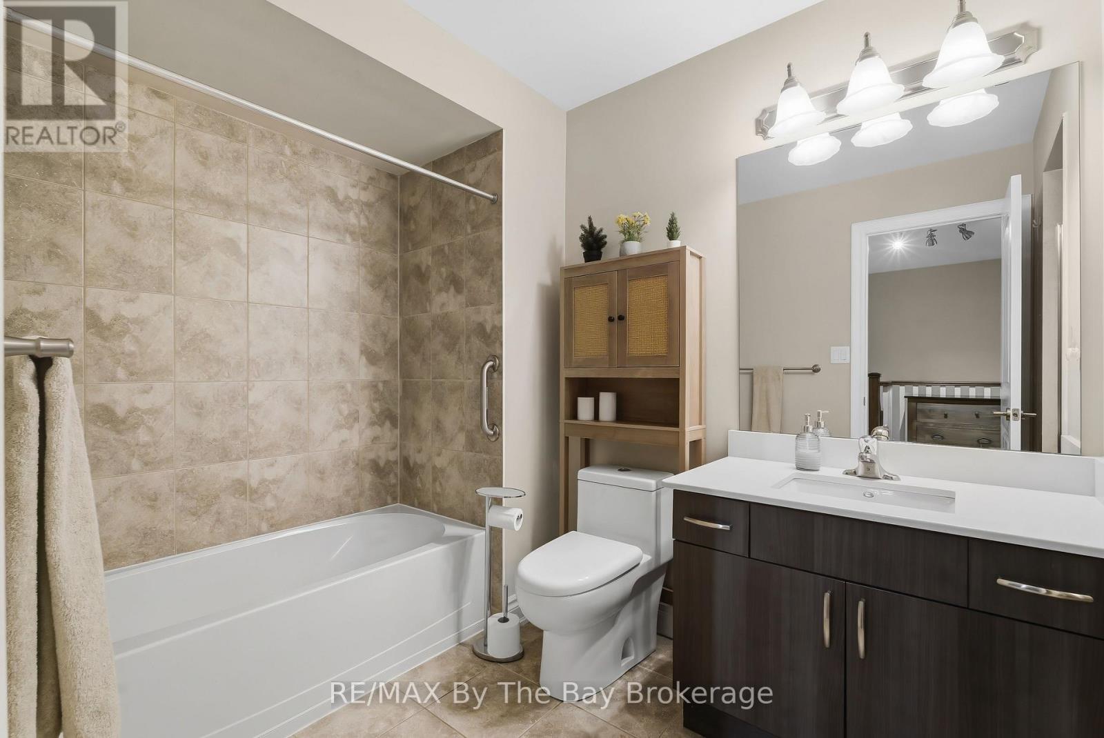 127 Wycliffe Cove, Tay, Ontario  L0K 2A0 - Photo 39 - S13416968