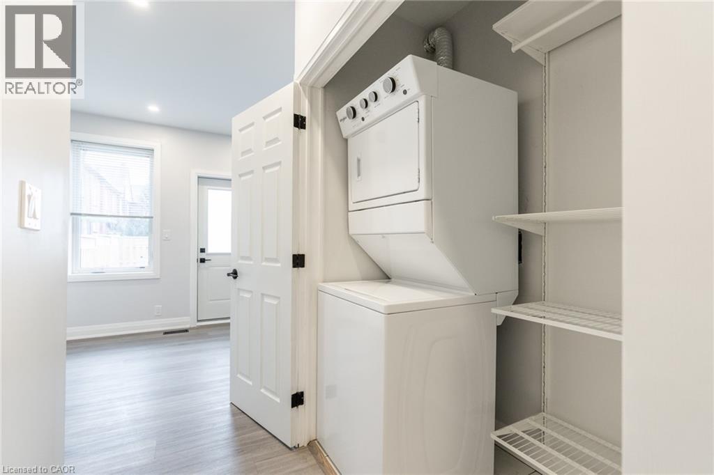 536 Cannon Street E, Hamilton, Ontario  L8L 2E9 - Photo 9 - 40837374