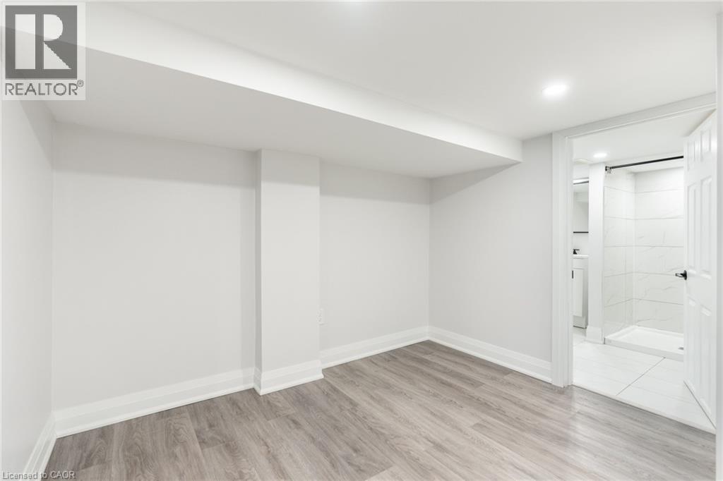 536 Cannon Street E, Hamilton, Ontario  L8L 2E9 - Photo 18 - 40837369