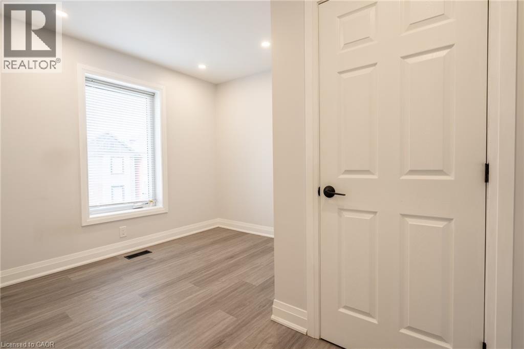 536 Cannon Street E, Hamilton, Ontario  L8L 2E9 - Photo 31 - 40837369