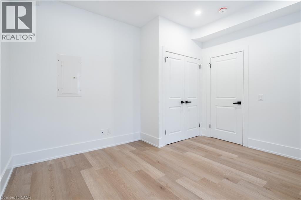 204 Balsam Avenue S, Hamilton, Ontario  L8M 3B8 - Photo 16 - 40837365