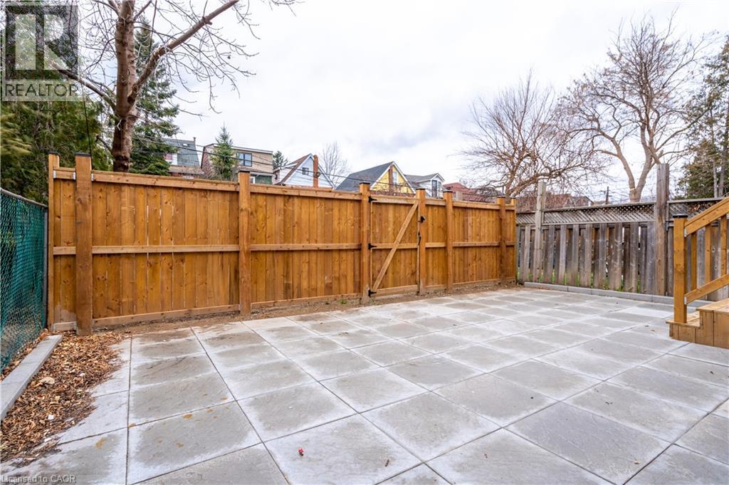 204 Balsam Avenue S, Hamilton, Ontario  L8M 3B8 - Photo 46 - 40837365