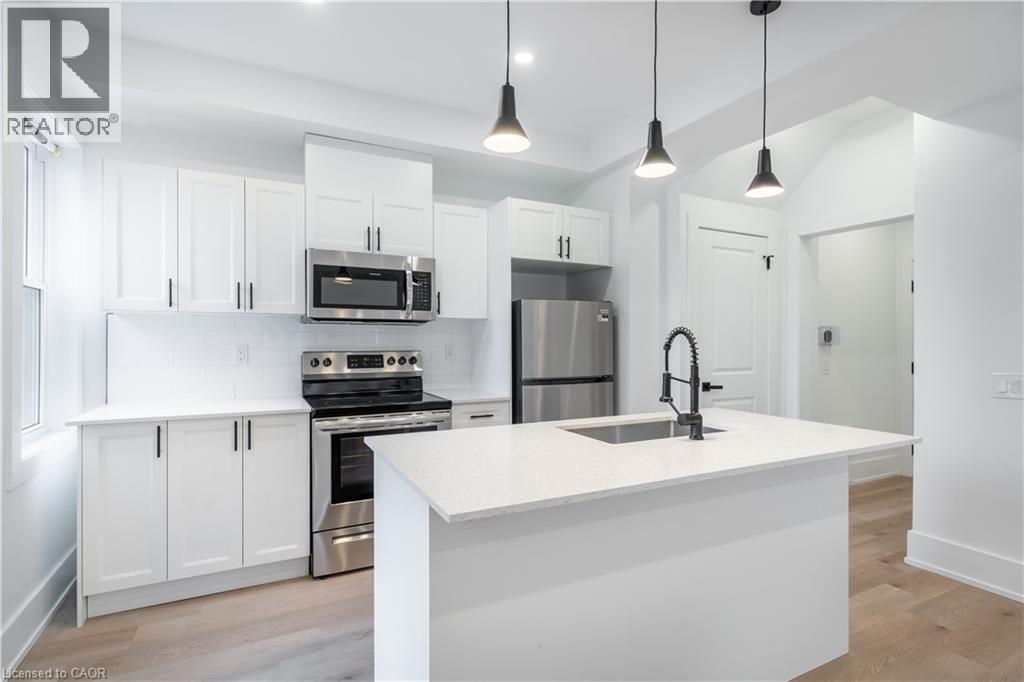 204 Balsam Avenue S, Hamilton, Ontario  L8M 3B8 - Photo 7 - 40837365