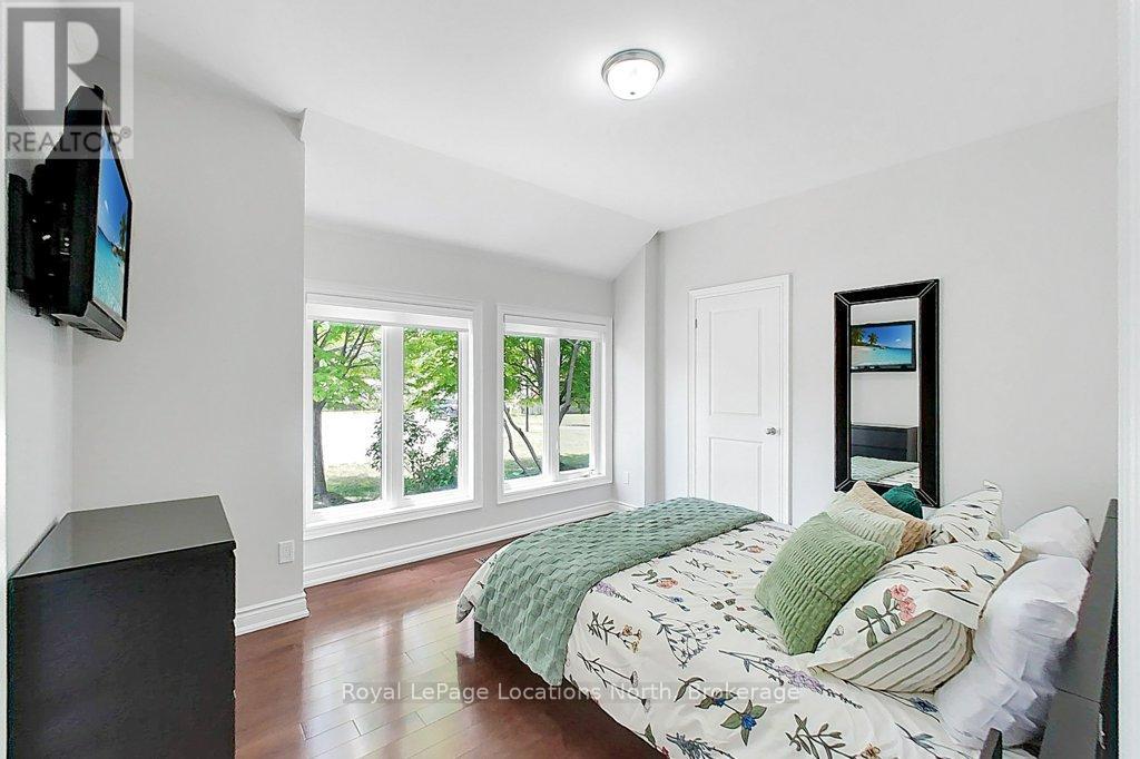 5 Christy Drive, Wasaga Beach, Ontario  L9Z 1C8 - Photo 21 - S13417322