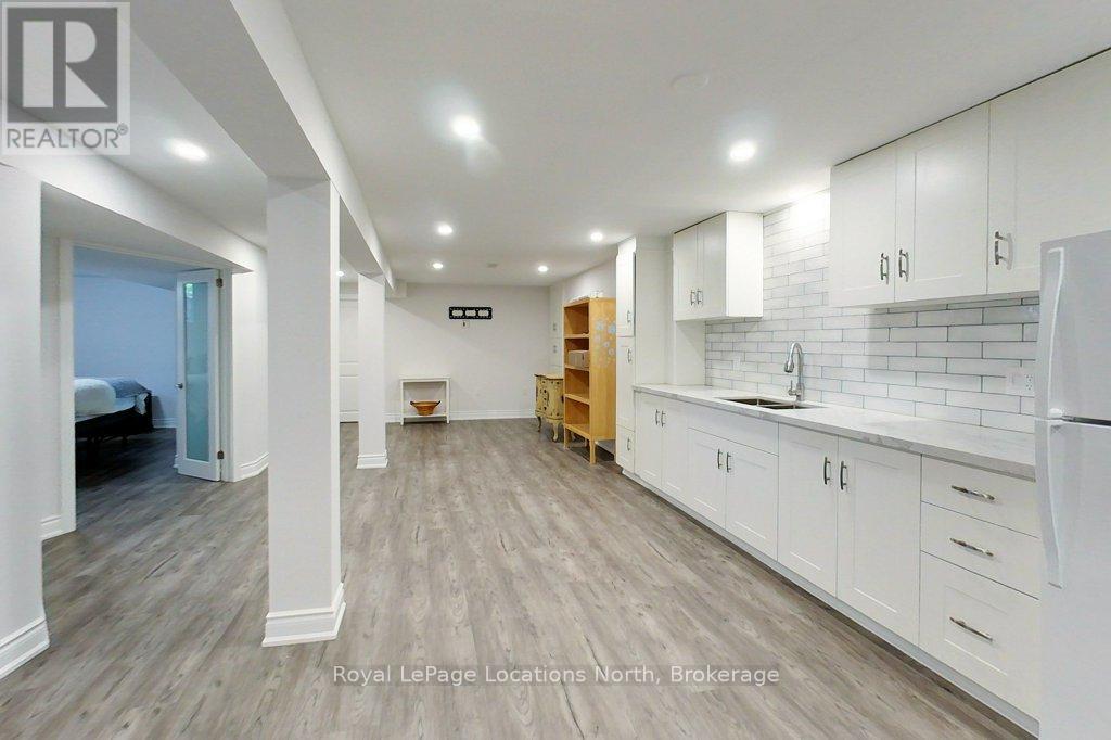 5 Christy Drive, Wasaga Beach, Ontario  L9Z 1C8 - Photo 27 - S13417322