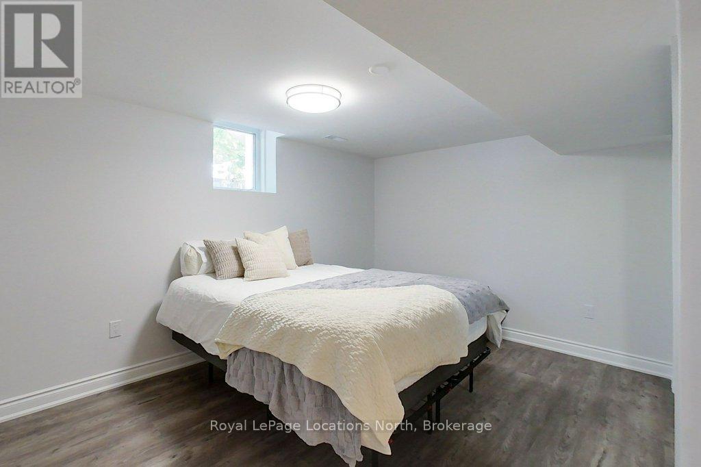 5 Christy Drive, Wasaga Beach, Ontario  L9Z 1C8 - Photo 32 - S13417322