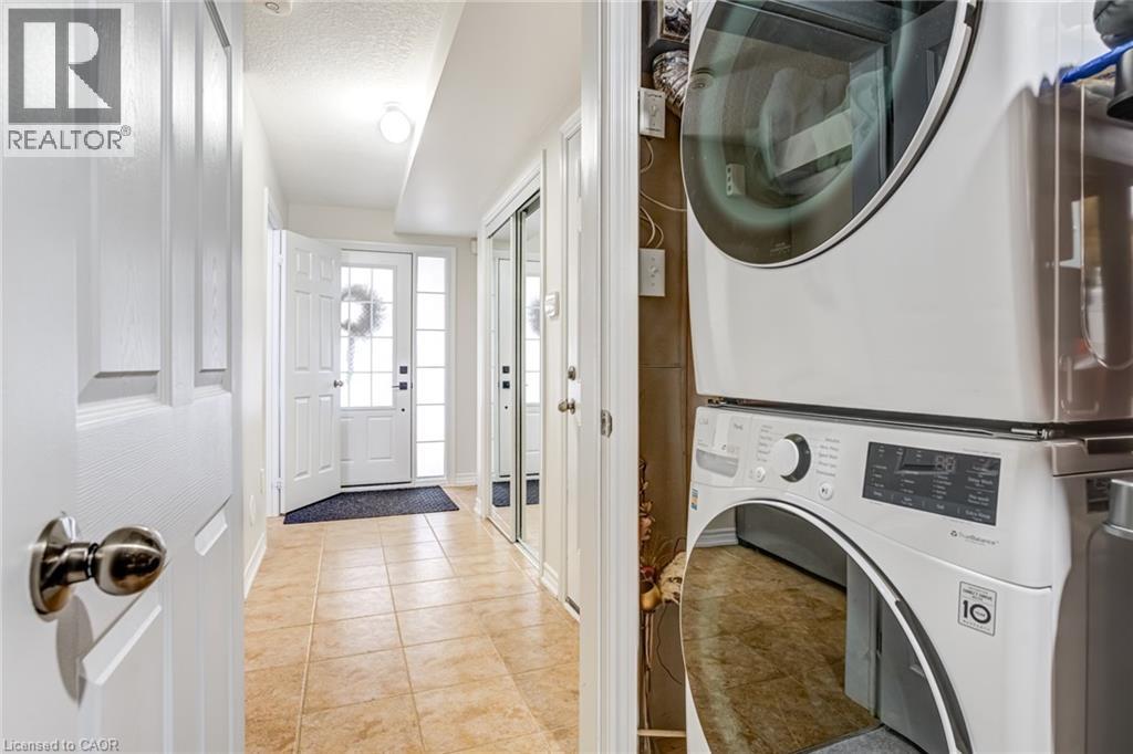 7 Sirente Drive Unit# 11, Hamilton, Ontario  L9A 0B4 - Photo 11 - 40836576