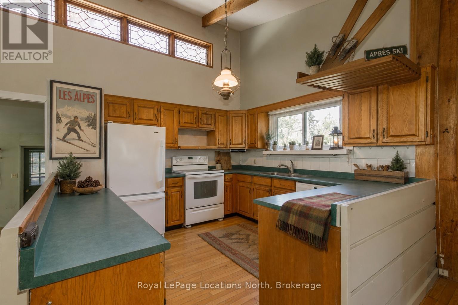 102 Lucille Wheeler Lane, Blue Mountains, Ontario  L9Y 0P4 - Photo 19 - X13417282