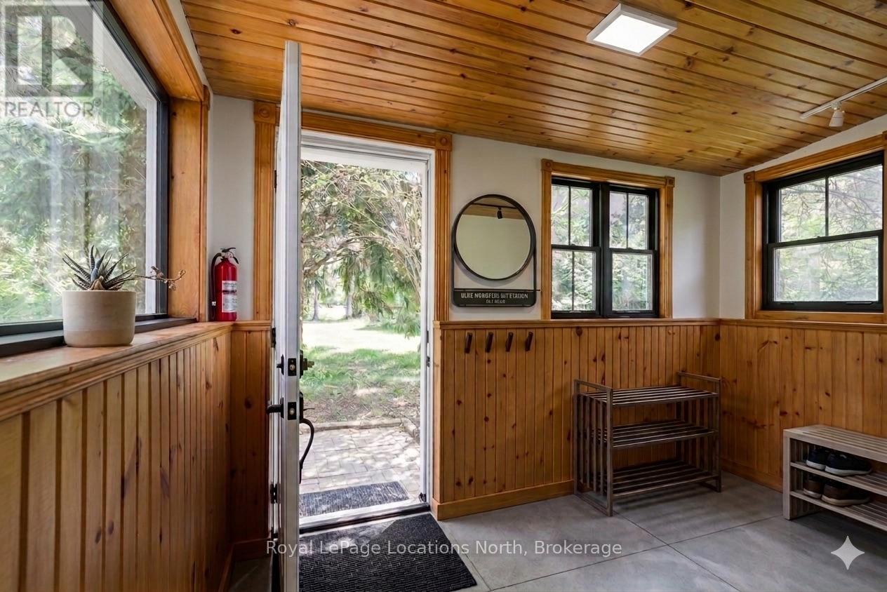 102 Lucille Wheeler Lane, Blue Mountains, Ontario  L9Y 0P4 - Photo 7 - X13417282