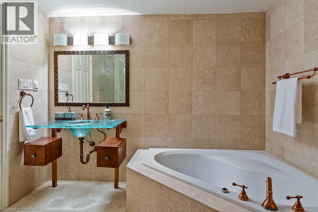 2372 Carrington Place, Oakville, Ontario  L6J 5P4 - Photo 32 - 40837983