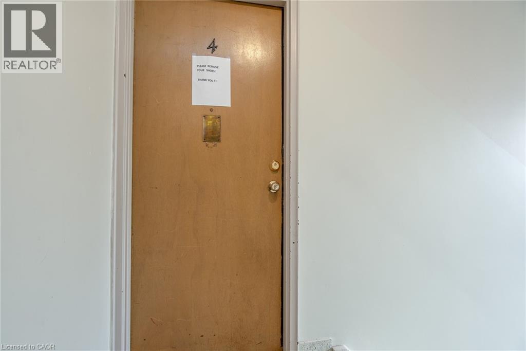 39 Secord Avenue, Kitchener, Ontario  N2B 2C3 - Photo 11 - 40836299