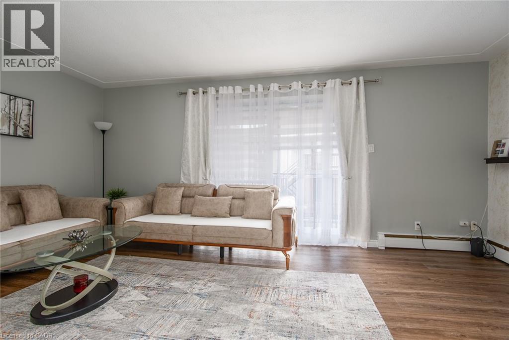 39 Secord Avenue, Kitchener, Ontario  N2B 2C3 - Photo 12 - 40836299