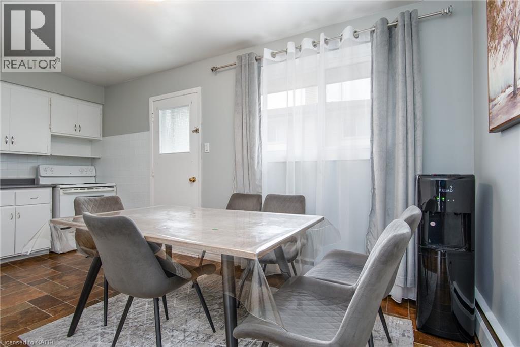 39 Secord Avenue, Kitchener, Ontario  N2B 2C3 - Photo 18 - 40836299