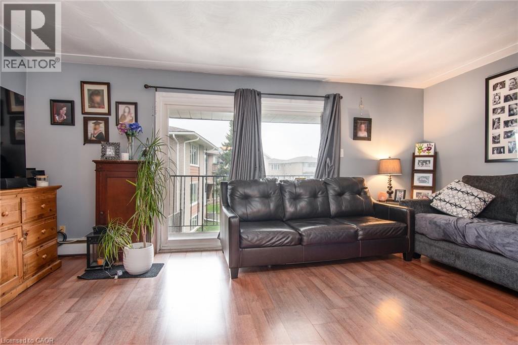 39 Secord Avenue, Kitchener, Ontario  N2B 2C3 - Photo 26 - 40836299