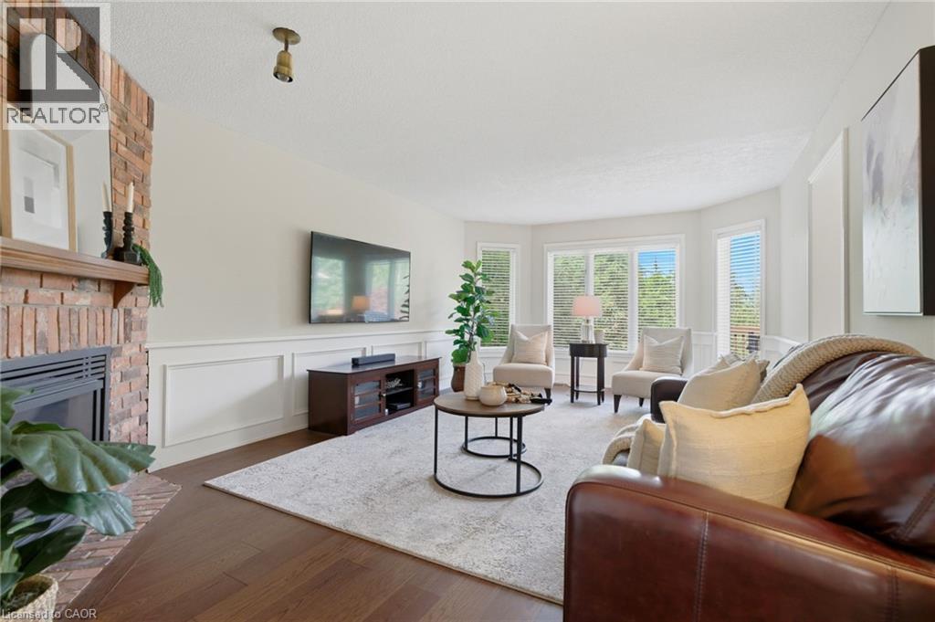 2205 Shaftesbury Court, Oakville, Ontario  L6H 6C6 - Photo 19 - 40836934