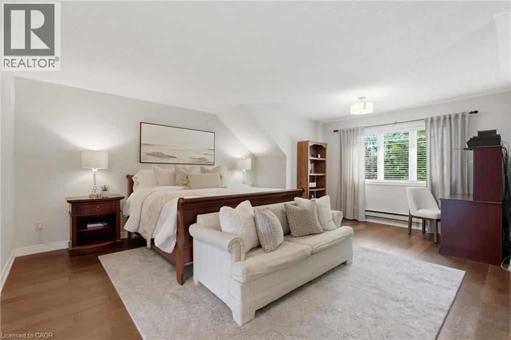 2205 Shaftesbury Court, Oakville, Ontario  L6H 6C6 - Photo 28 - 40836934