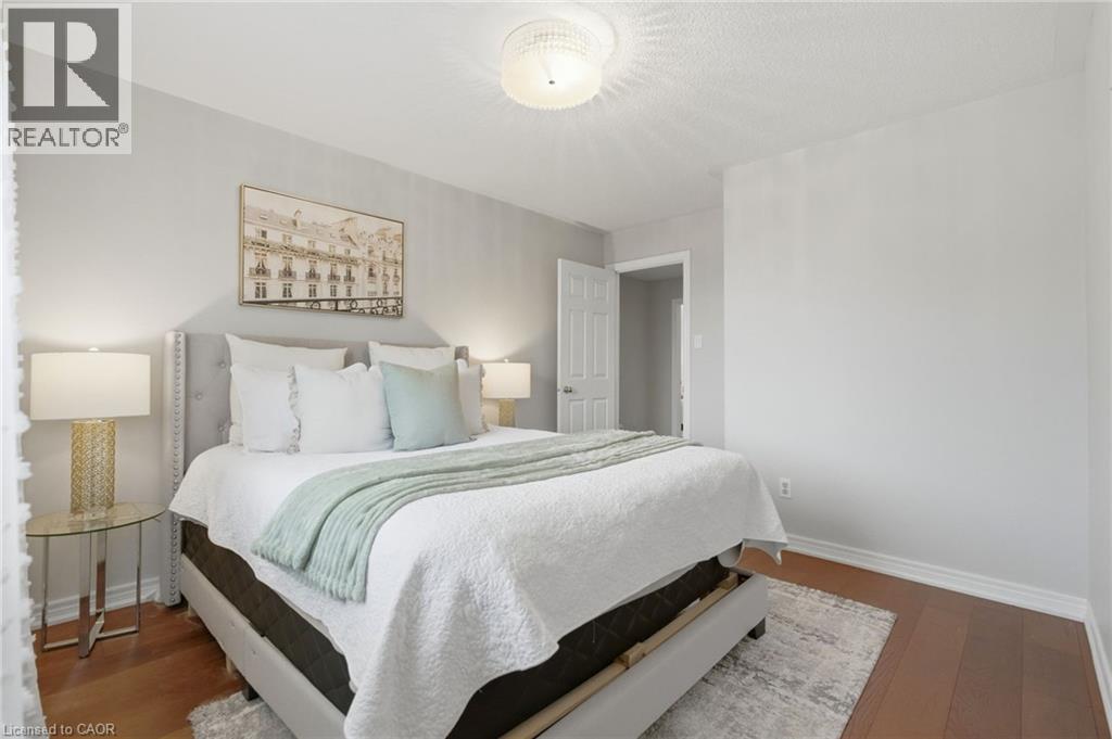 2205 Shaftesbury Court, Oakville, Ontario  L6H 6C6 - Photo 31 - 40836934