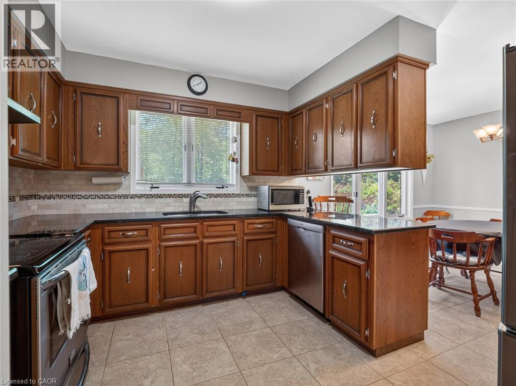 17 Montgomery Road, Welland, Ontario  L3C 2Y2 - Photo 16 - 40838000