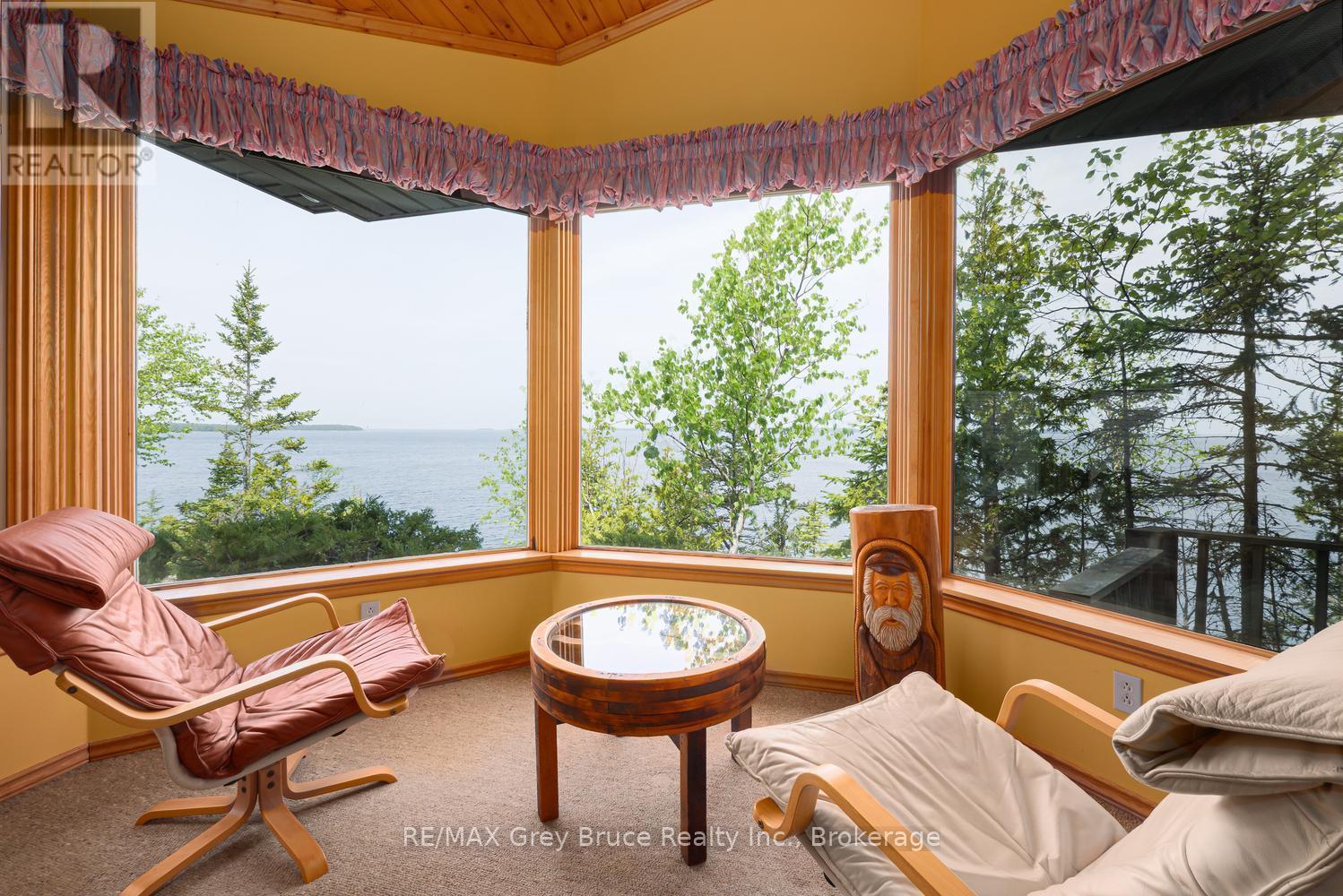 28 Elgin Street, Northern Bruce Peninsula, Ontario  N0H 2R0 - Photo 22 - X13417836