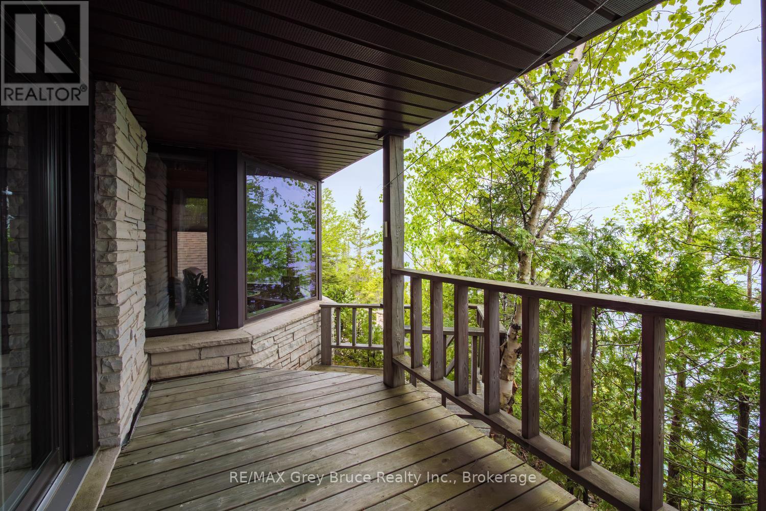 28 Elgin Street, Northern Bruce Peninsula, Ontario  N0H 2R0 - Photo 25 - X13417836