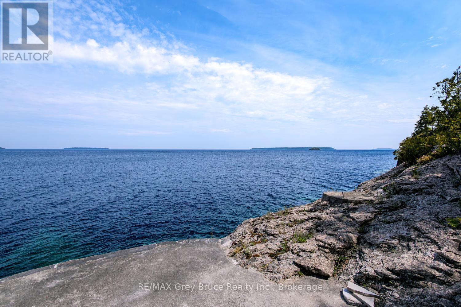 28 Elgin Street, Northern Bruce Peninsula, Ontario  N0H 2R0 - Photo 35 - X13417836