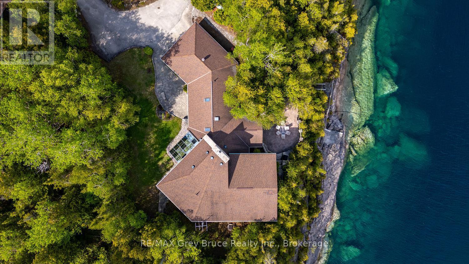 28 Elgin Street, Northern Bruce Peninsula, Ontario  N0H 2R0 - Photo 47 - X13417836