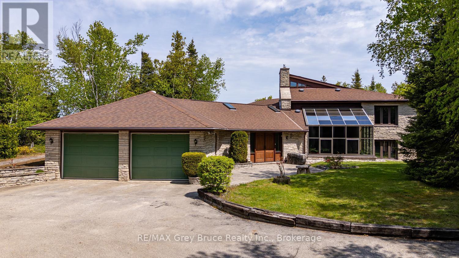 28 Elgin Street, Northern Bruce Peninsula, Ontario  N0H 2R0 - Photo 49 - X13417836