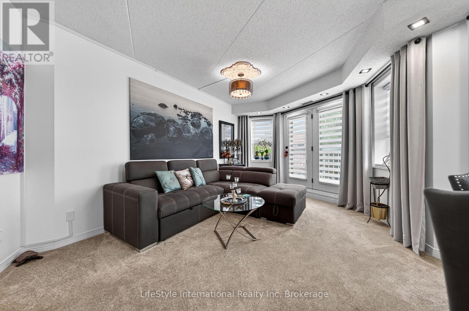 213 - 208 Silvercreek Parkway N, Guelph, Ontario  N1H 8H2 - Photo 13 - X13418216