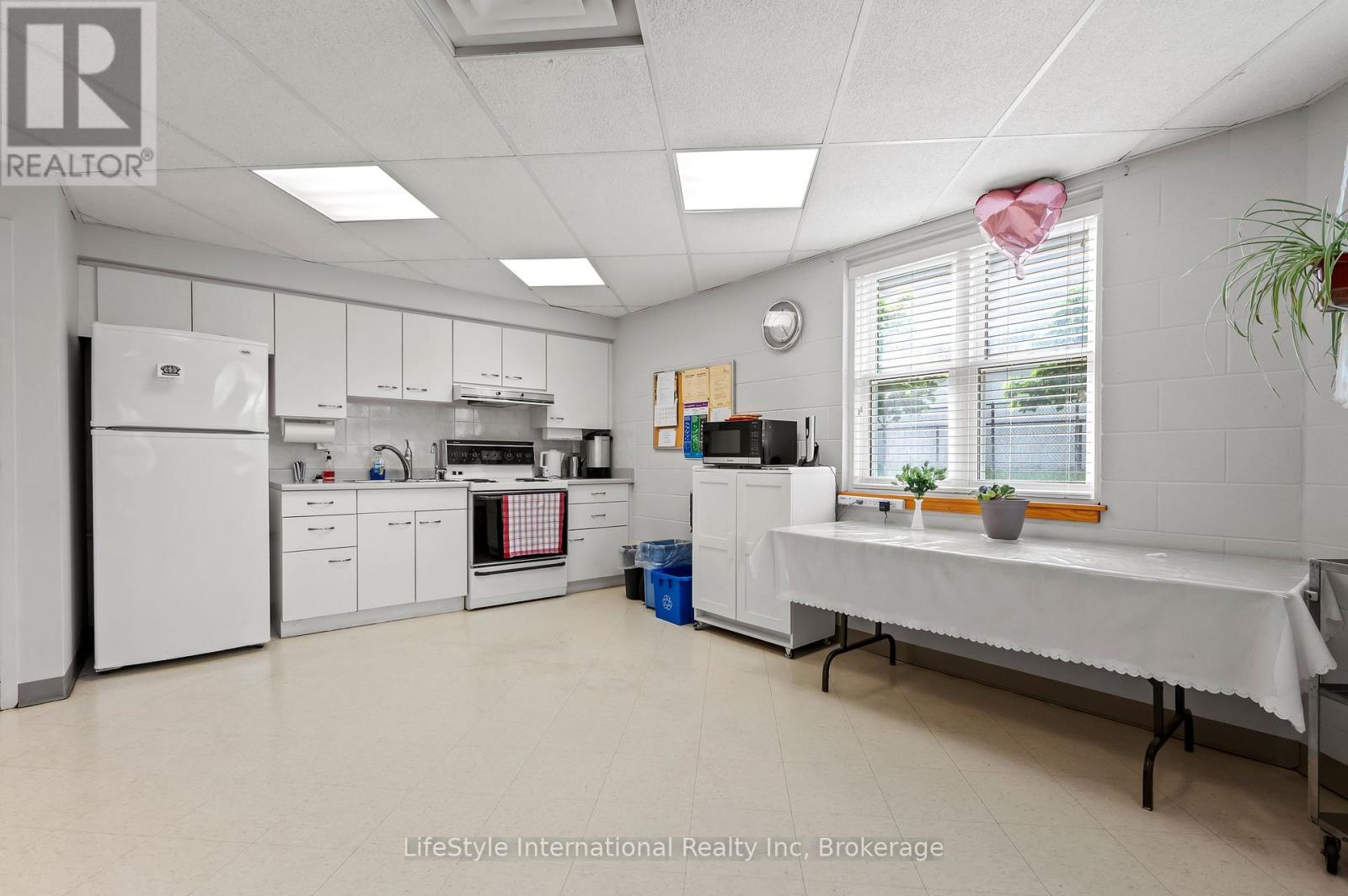 213 - 208 Silvercreek Parkway N, Guelph, Ontario  N1H 8H2 - Photo 45 - X13418216